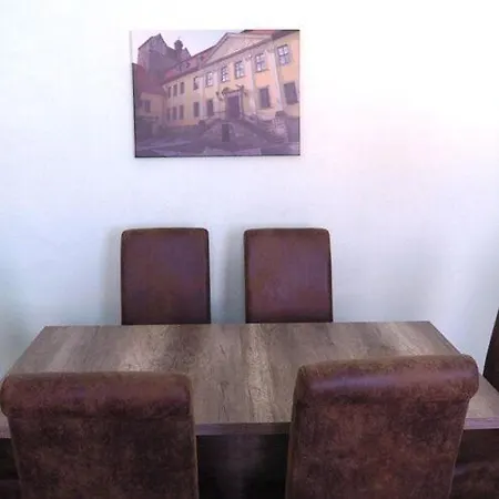Apartment Askani,